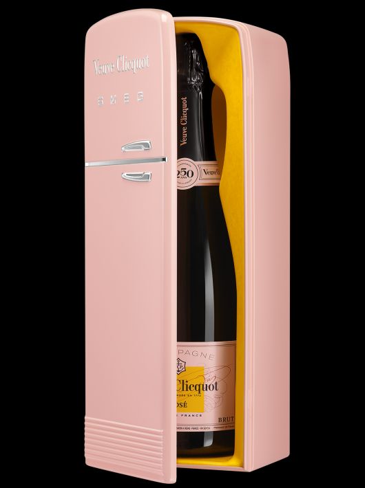 Veuve Clicquot Métal Giftbox SMEG Brut rosé - 75 cl