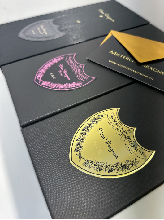 Dom Pérignon Personalized metal shield for box - 3 letters maximum