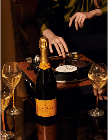 Veuve Clicquot Brut Carte Jaune - 75 cl