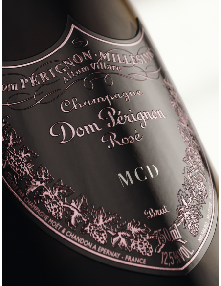 Dom Pérignon Bouclier en métal personnalisé pour bouteille - 3 lettres maximum