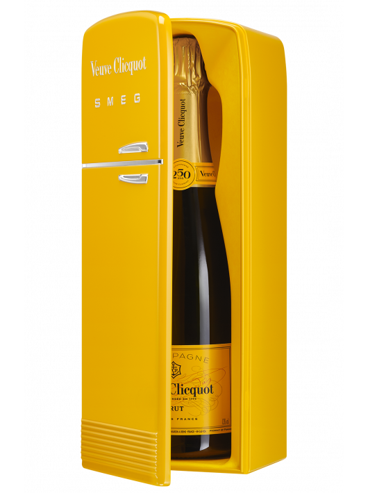 Veuve Clicquot Métal Giftbox SMEG Yellow card brut - 6x75 cl