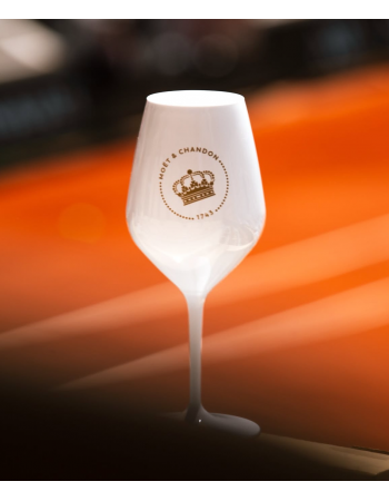 Moët & Chandon 2 White Acrylics Glasses 2