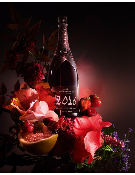 Moët & Chandon Set 2 Glasses & Grand Vintage 2016 Rosé - 75 cl