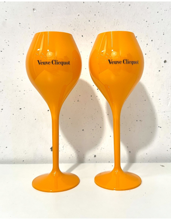 Veuve Clicquot Set 2 TRITAN Glasses & 1 Brut Yellow Card - 1 x 75 cl 2