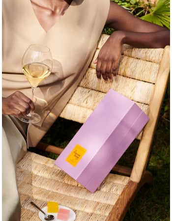 Veuve Clicquot Set 2 Glasses & La Grande Dame Brut BY Paola Paronetto Vintage 2015 - 75 cl