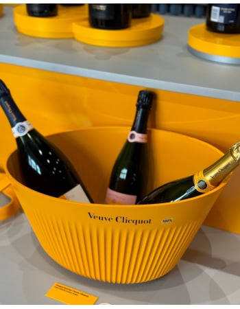 Veuve Clicquot 1 Ice Bucket & 6 Rosé & 6 Carte Jaune Brut - 12 x 75 2