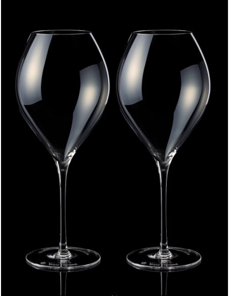 Veuve Clicquot 2 prestige glasses La Grande Dame