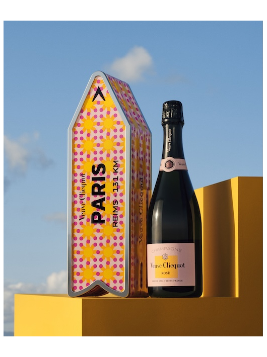 Veuve Clicquot Métal Giftbox "ARROW" with Sun Pattern Rosé - 75 cl