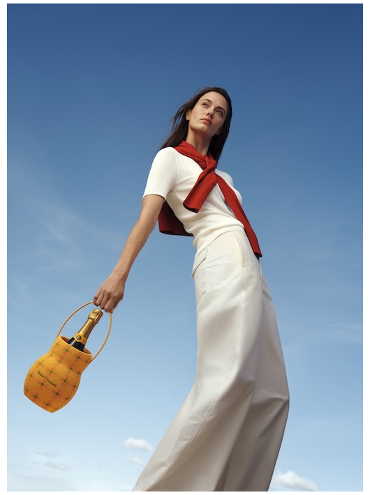 Veuve Clicquot Sun Holder with Brut Yellow Label - 75 cl