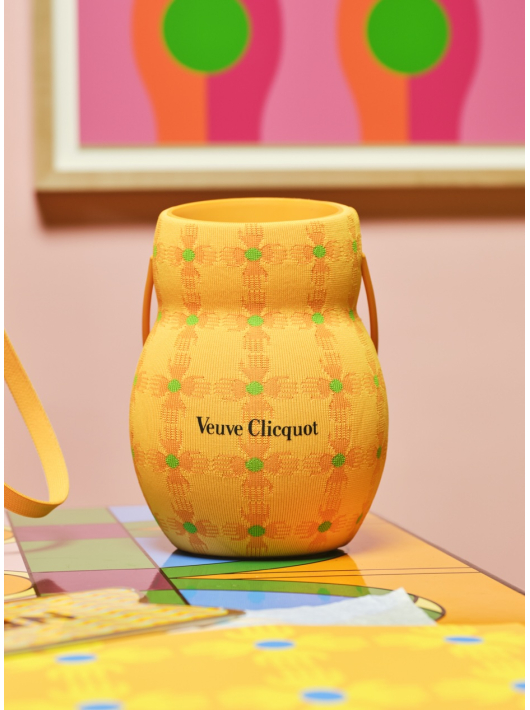 Veuve Clicquot Sun Holder with Brut Yellow Label - 75 cl