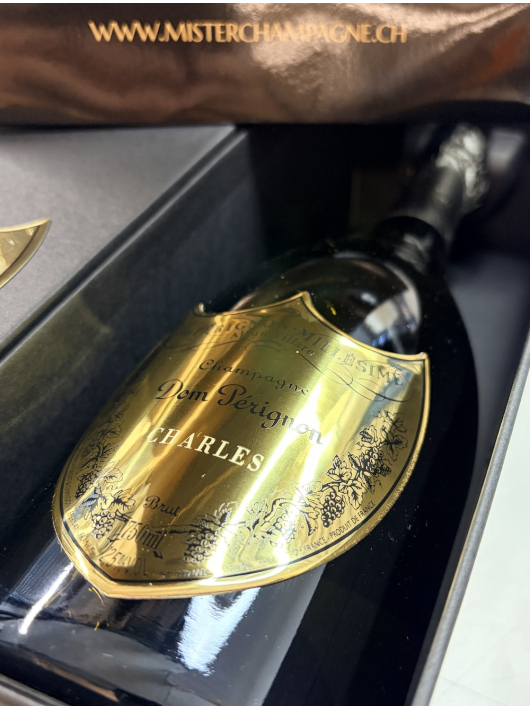 Dom Pérignon Personalised metal bottle shield - 8 letters maximum