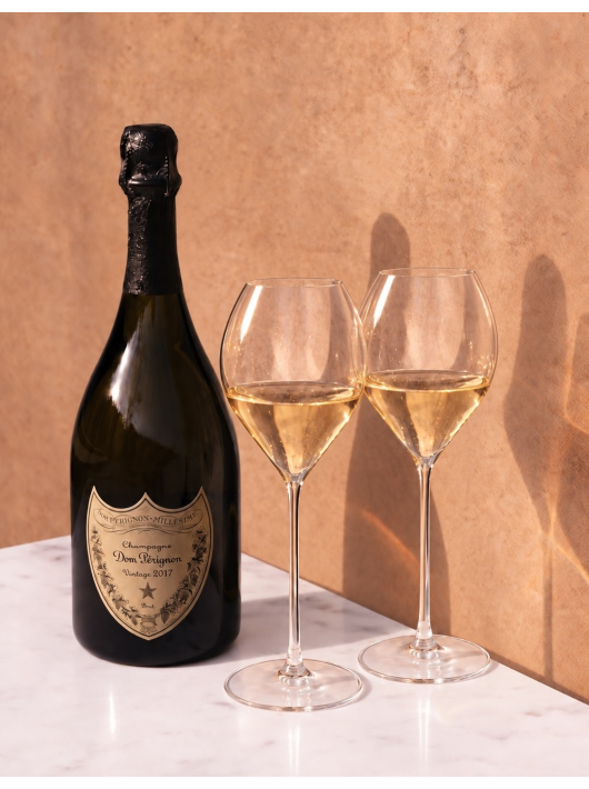 Dom Pérignon SET AUS 2 GLÄSERN 40 CL + 1 Giftbox VINTAGE 2017 - 1 X 75 CL