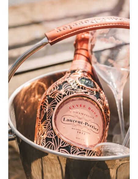 Laurent-Perrier Set : 6 Cuvée rosé "Papillon" + 1 Magnum Ice Bucket + 6 Prestige Glasses - 6 x 75 cl
