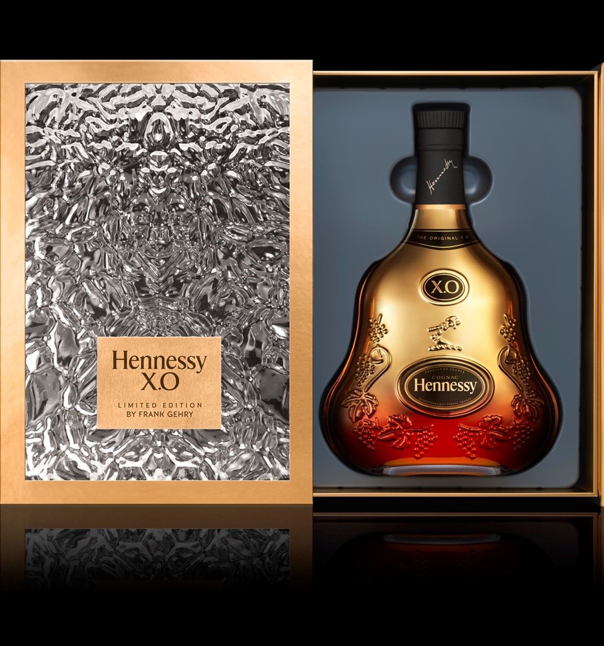 Giftbox of Cognac Hennessy Frank Gehry