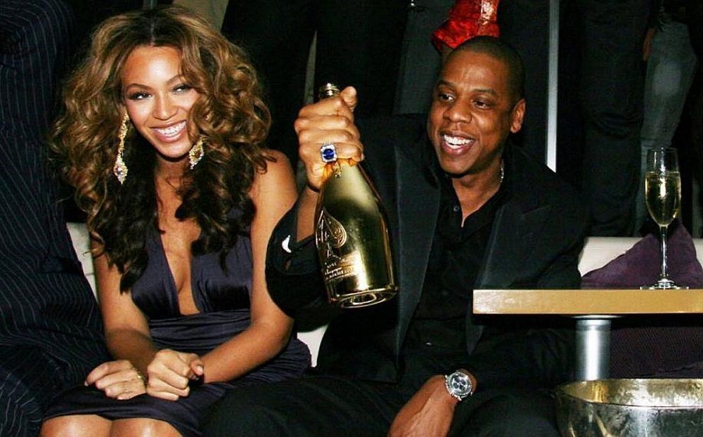 Jay-Z drinking Champagne